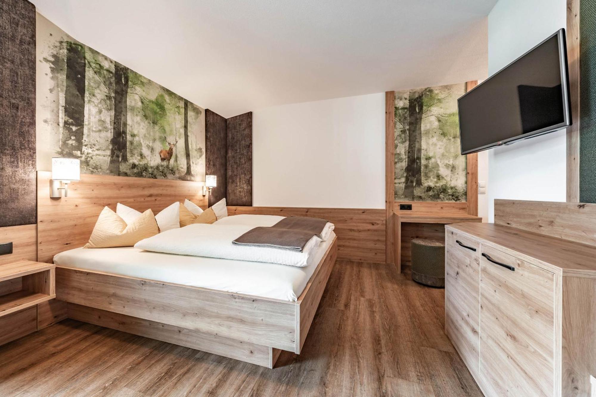 Landhaus Ifangl Майрхофен Экстерьер фото