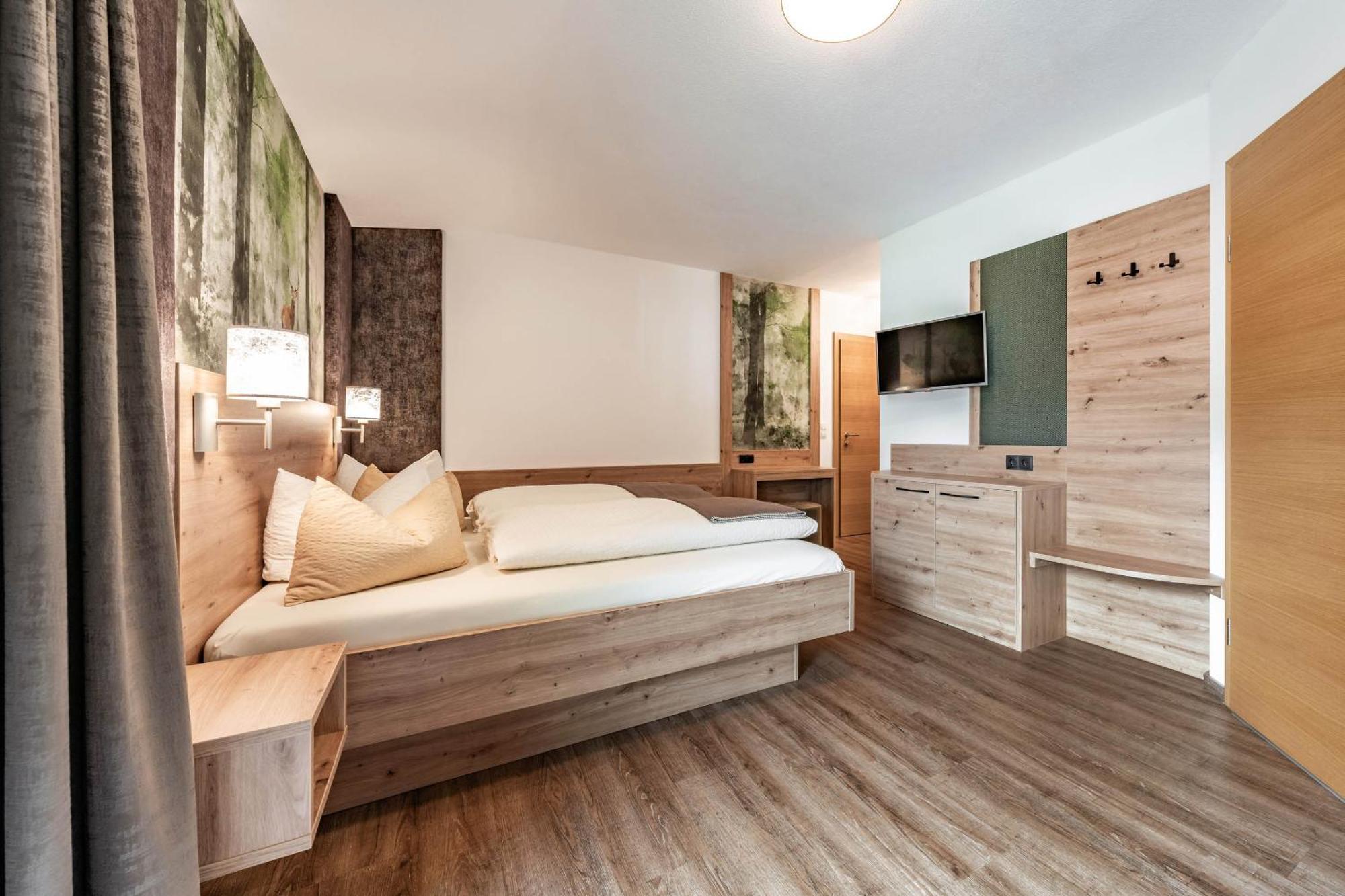 Landhaus Ifangl Майрхофен Экстерьер фото